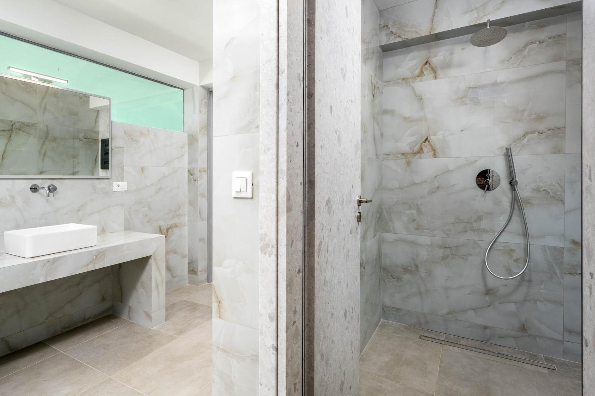 Villa Zafira - Seaview Manor With Heated Pool Kallithea  Екстер'єр фото