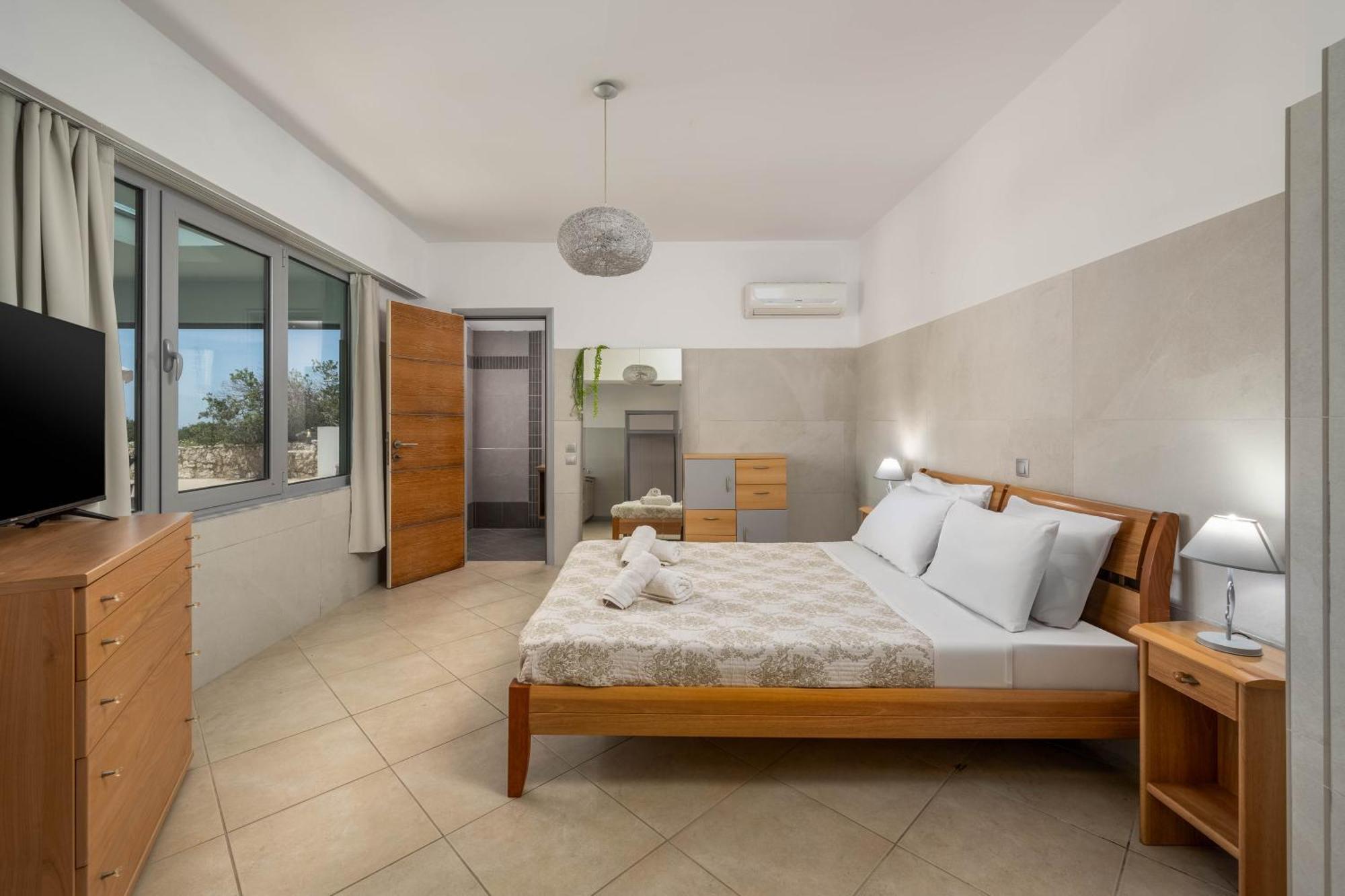 Villa Zafira - Seaview Manor With Heated Pool Kallithea  Екстер'єр фото
